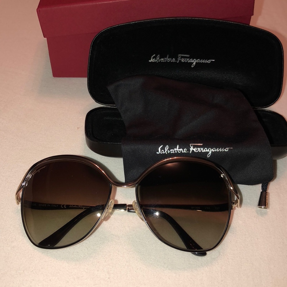 AUTHENTIC Brand new Salvatore Ferragamo Sunglasses